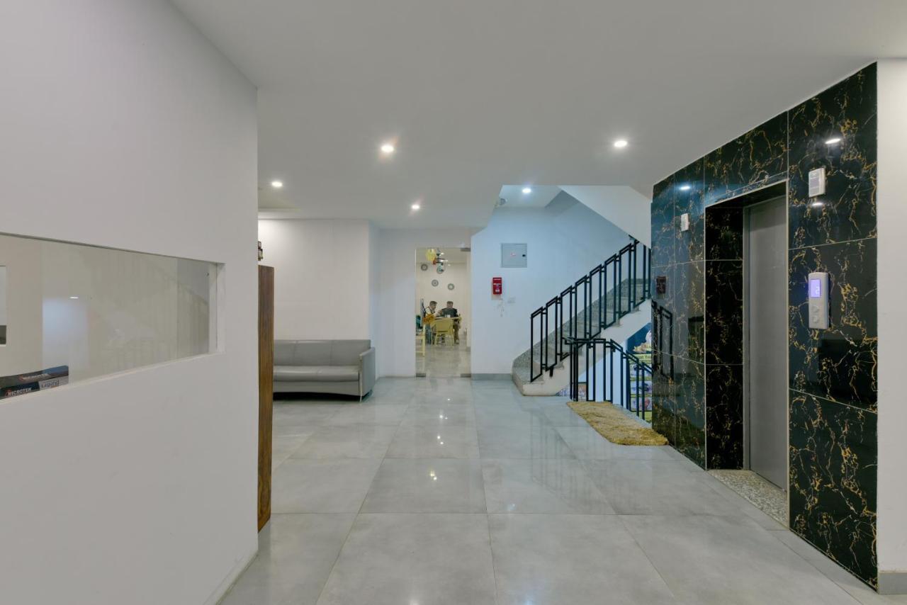 Hotel Fortune Inn By F9 Hotels Noida Exteriör bild