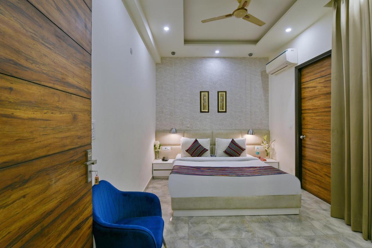 Hotel Fortune Inn By F9 Hotels Noida Exteriör bild